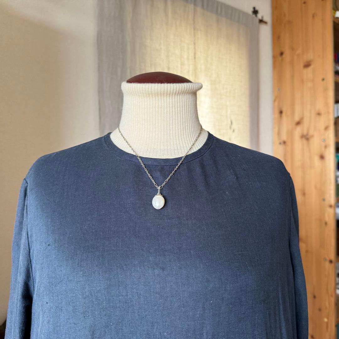 専用　特注品　純銀白蝶南洋パールペンダント　どんぐり