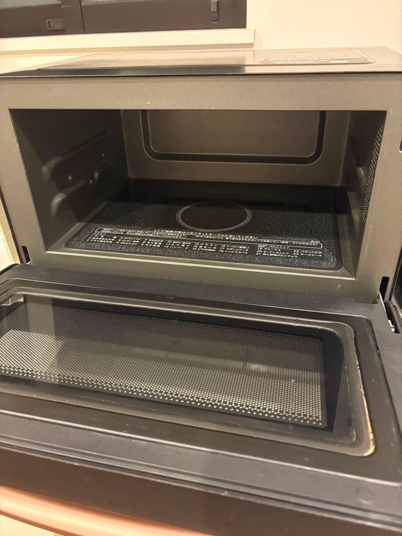 s*e様 SHARP オーブンレンジ 600W 黒　ジャンク