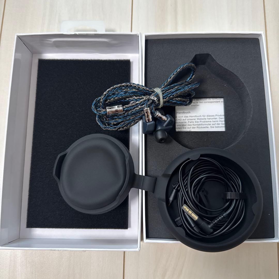 final A4000 おまけ付　有線イヤホン ダークネイビー NICEHCK