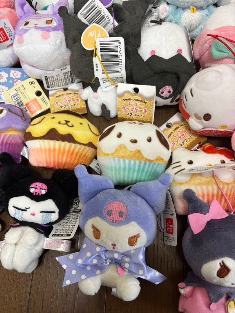 サンリオ　ぬいぐるみ　マスコット　まとめ売り