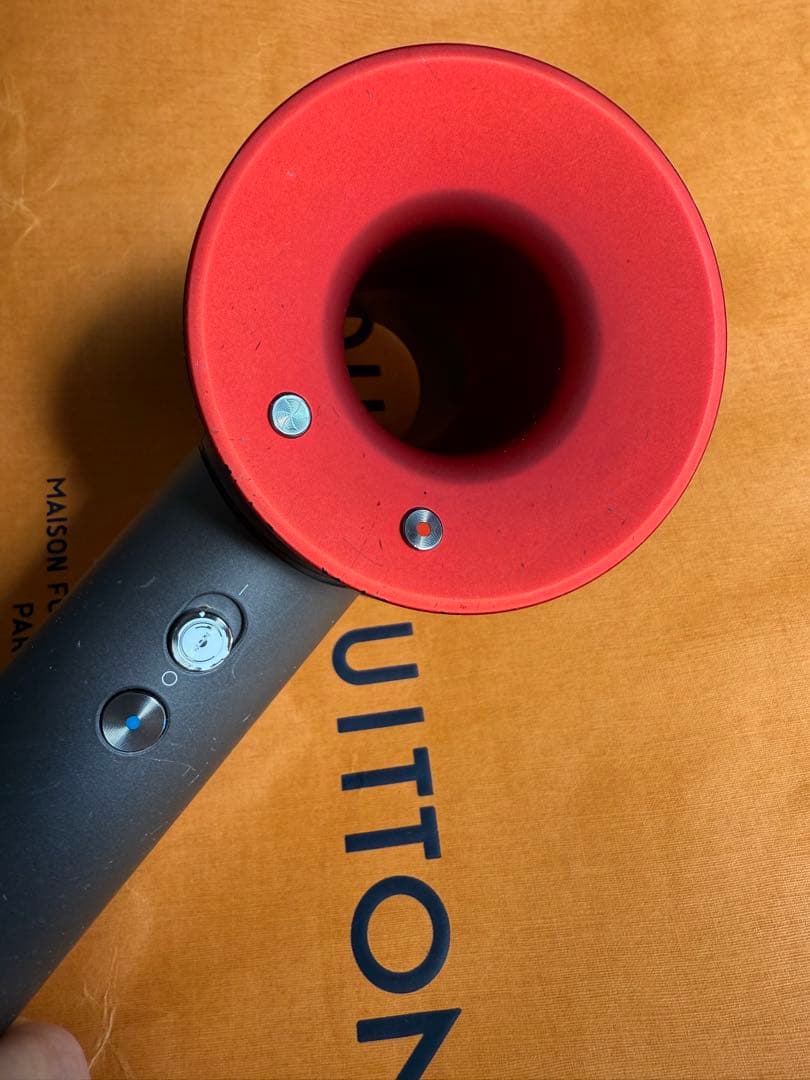 Dyson HD01 ダイソンドライヤー