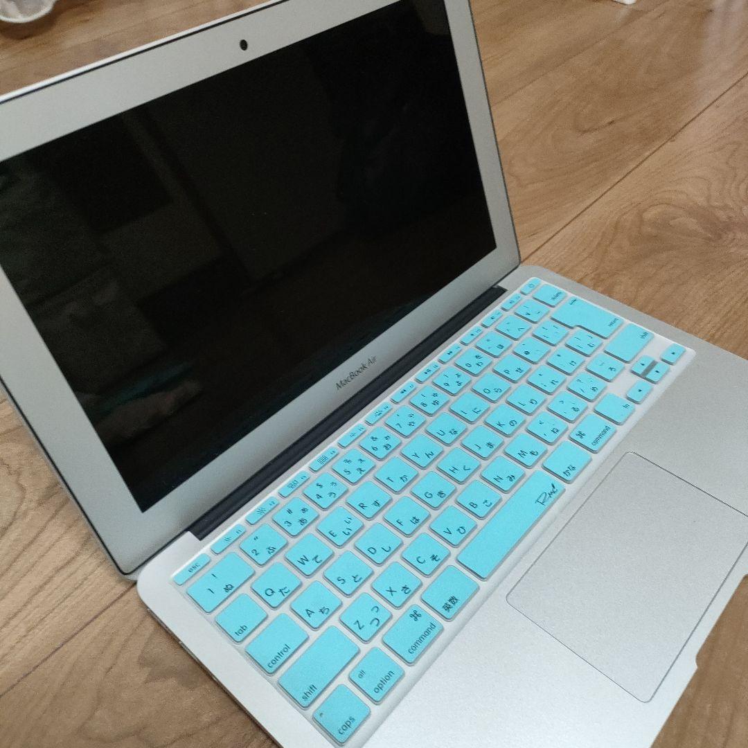MacBook本体 MacBook Air (11-inch, Mid 2013)