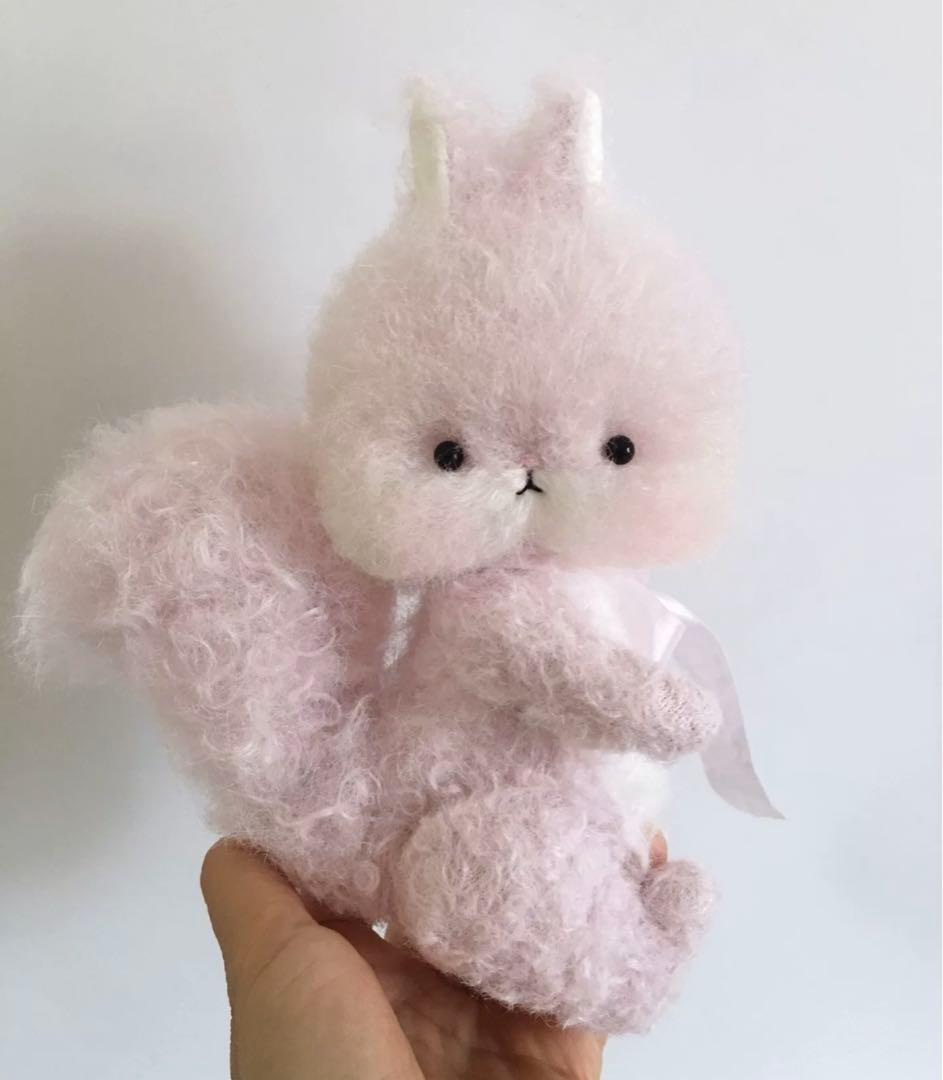 ピンクのモチモチリスちゃん ぬいぐるみ アーティストベア 置物 海外作家様