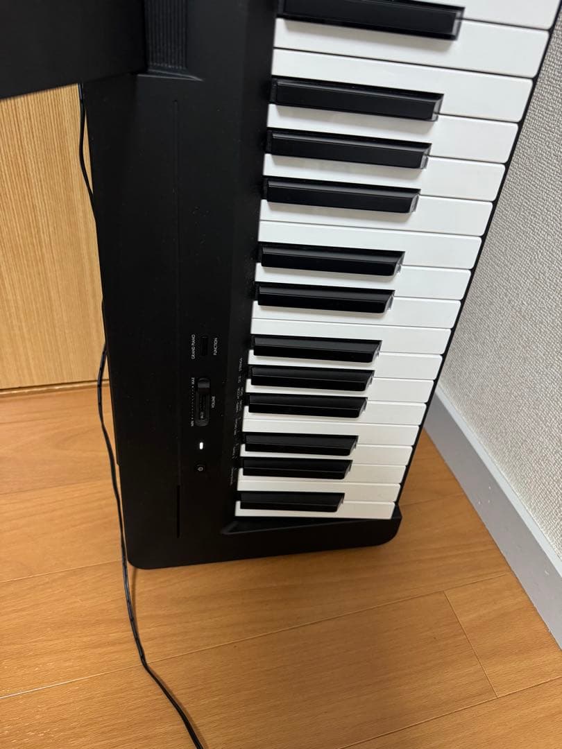 YAMAHA ヤマハ　電子ピアノ　88鍵盤　P-145B 2024年製