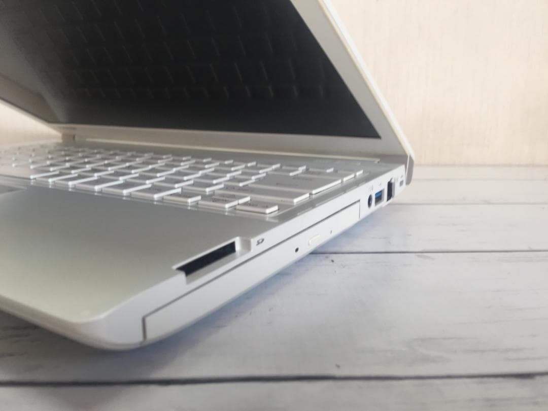 東芝 dynabook R73 13.3型/320G/Office/win11