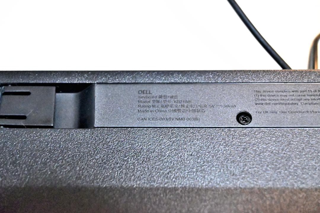 DELL OptiPlex 3060 デスクトップPC【ジャンク品SSDなし】