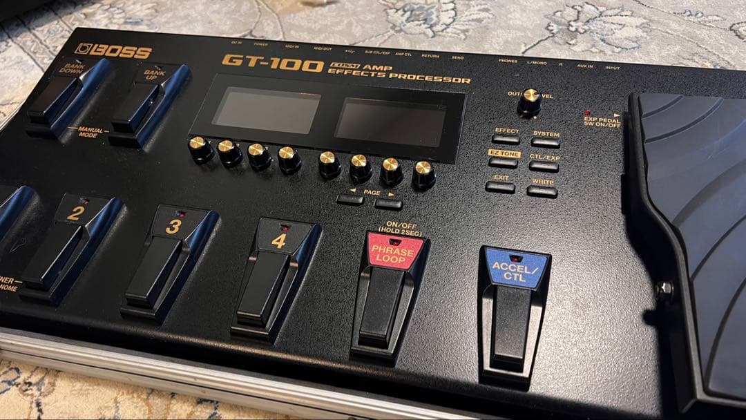 ギター BOSS/GT-100 COSM Amp Effects Processor