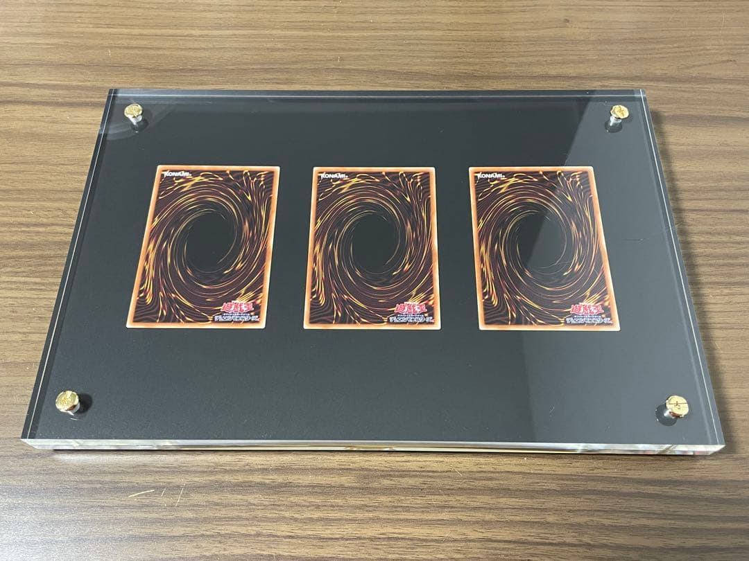 遊戯王 海馬セット 青眼の白龍 3枚セット シクブル ディスプレイ付き