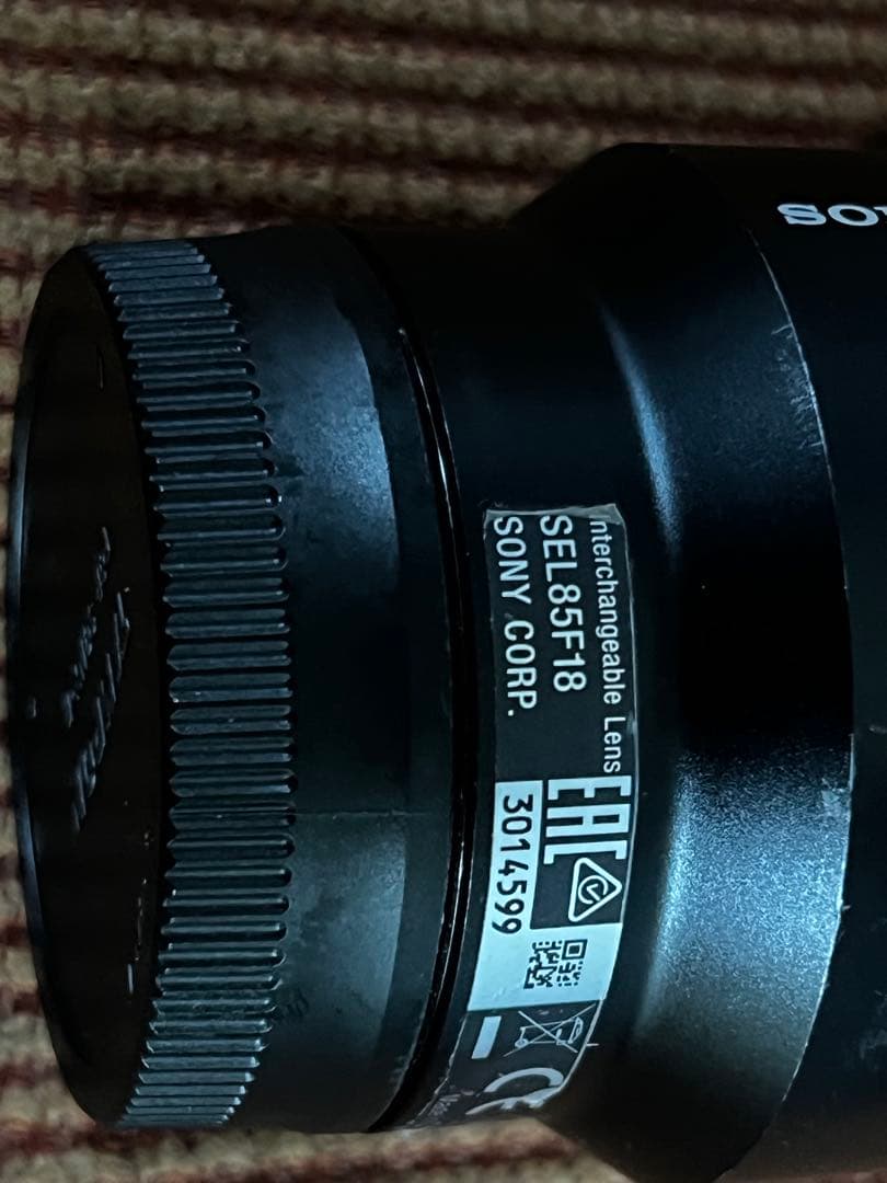 【Sony SEL85F18 単焦点レンズ】※使用感あり・動作良好