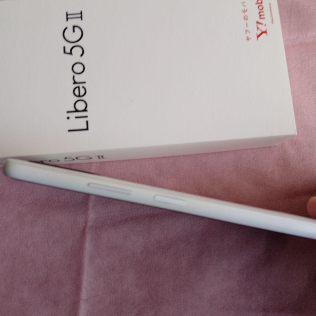 Libero 5G ll A103ZT スマホケース付き