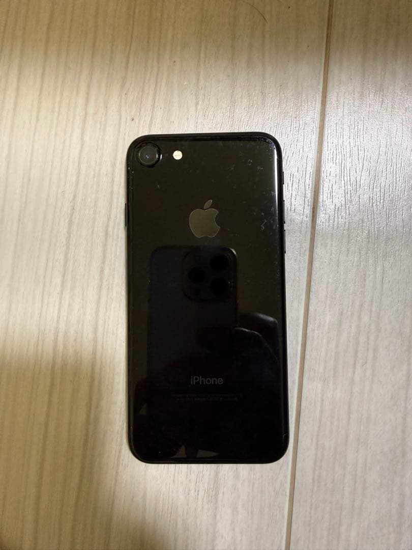 iPhone 7 ブラック 本体　256G SIMフリー