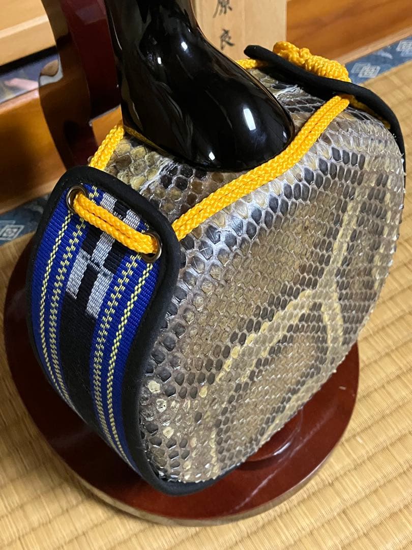 沖縄三線高級八重山黒木ウズラ➖家宝級与那城型本皮一枚張りスンチ塗り期間限定出品