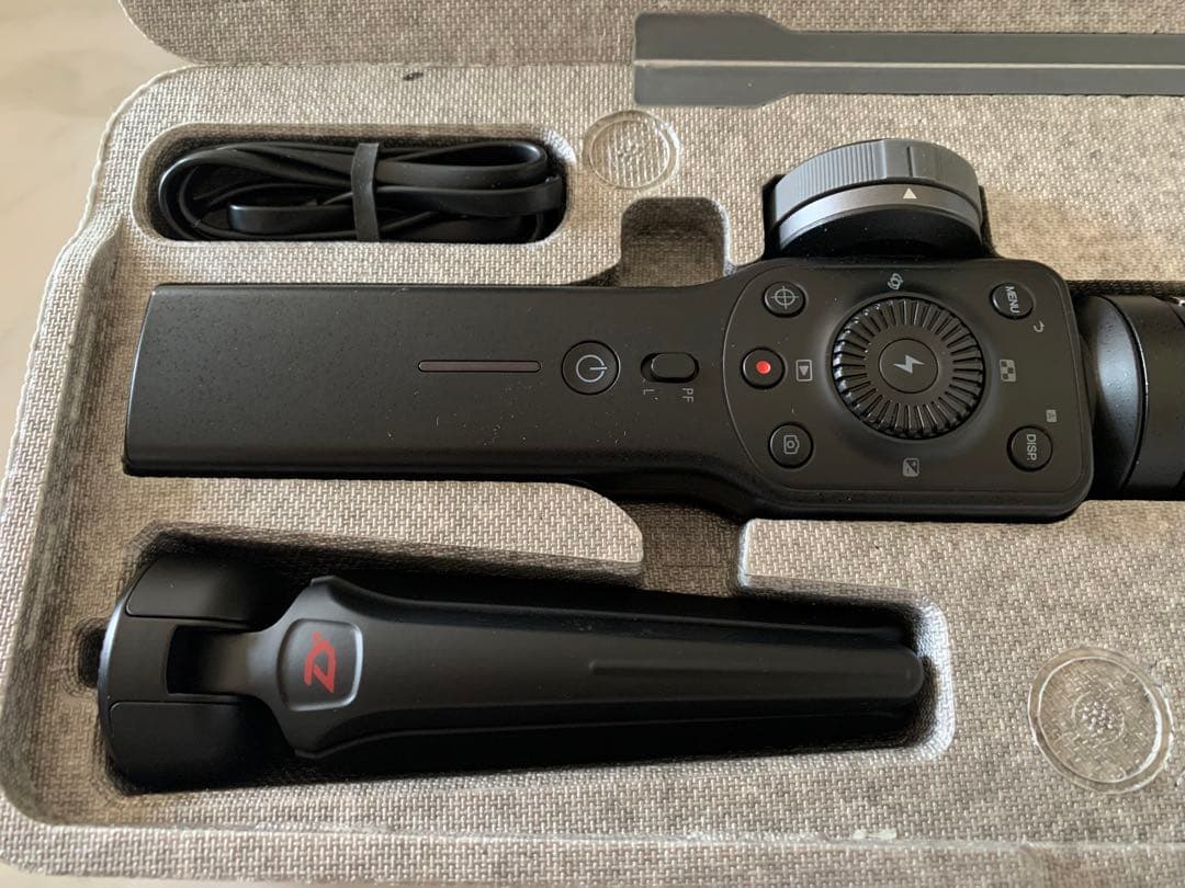 【美品】ZHIYUN SMOOTH ４　ケース付