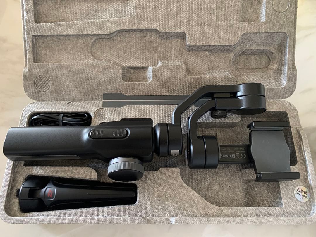 【美品】ZHIYUN SMOOTH ４　ケース付