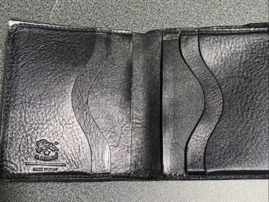 IL BISONTE 黒 レザー 財布