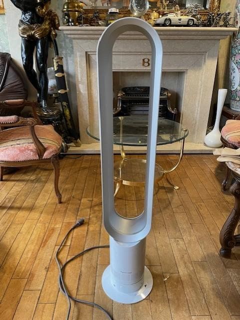 Dyson タワーファン ホワイト