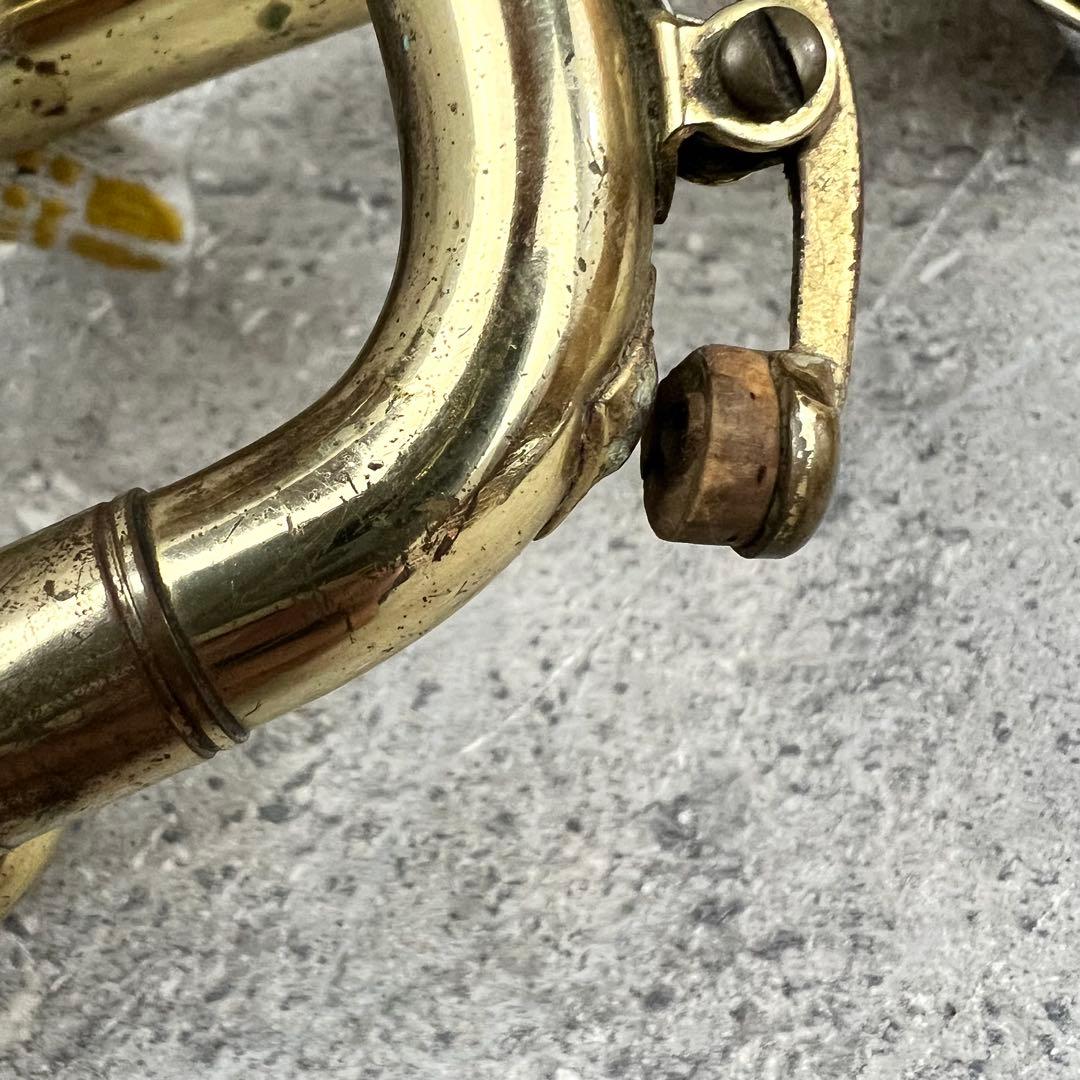 HUTTL トランペット ドイツ製 管楽器 ゴールドラッカー マウスピース付き