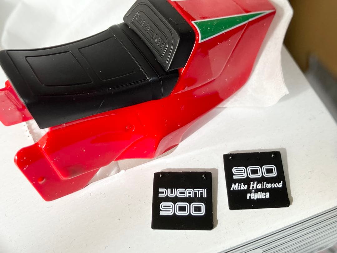 プラモデル完成品DUCATI 900SS &マイクヘイルウッドレプリカ2台セット
