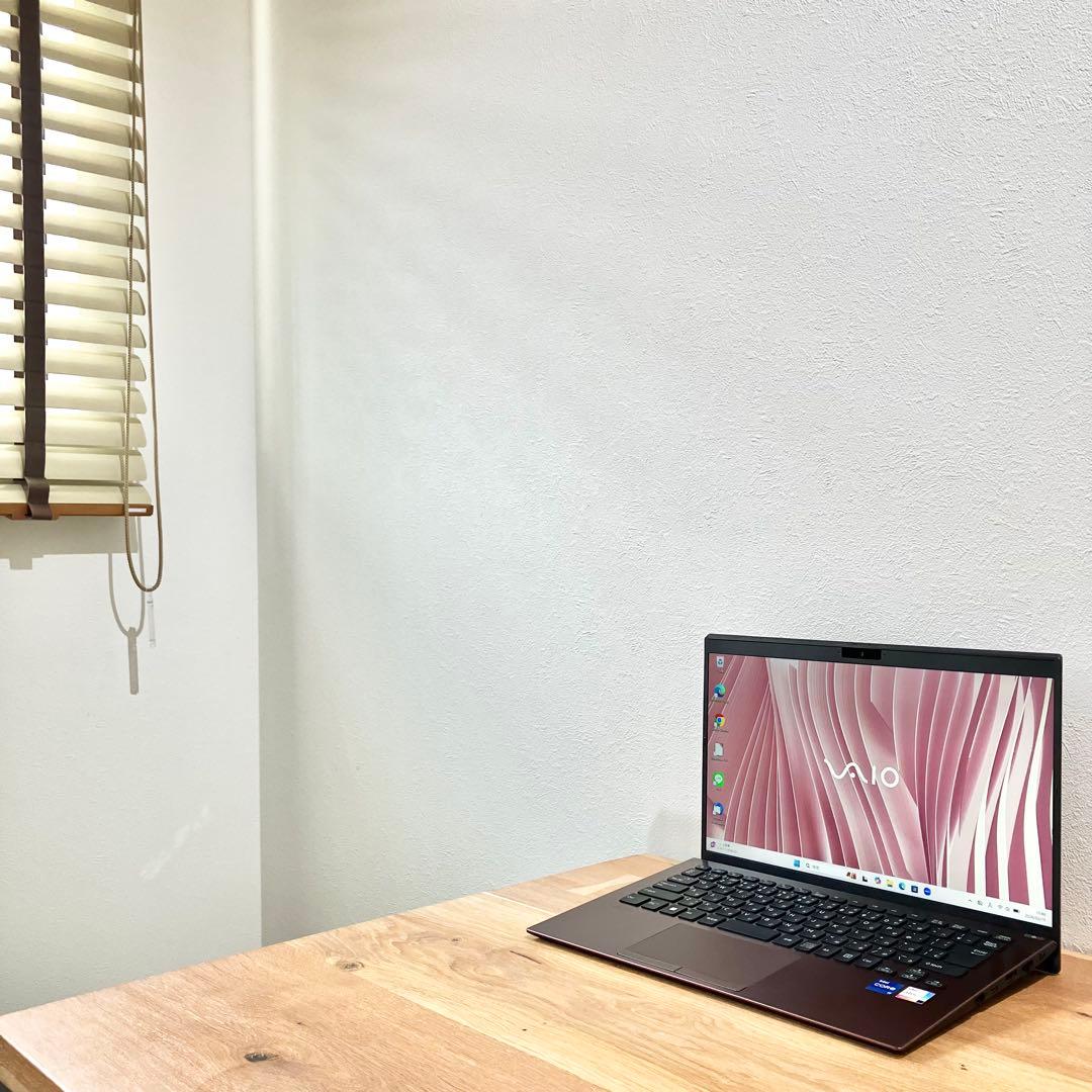 VAIO i7 32GB SSD1TBタッチWindows11ノートパソコン