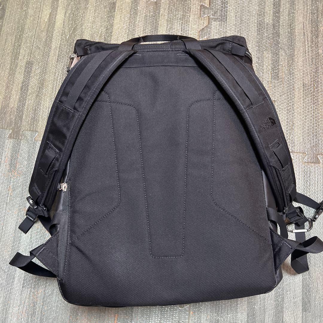 30Lノースフェイス ノベルティBCヒューズボックス NM81939 ブラック