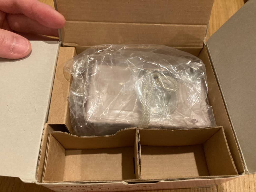 Fujifilm Natura S コンパクトカメラ