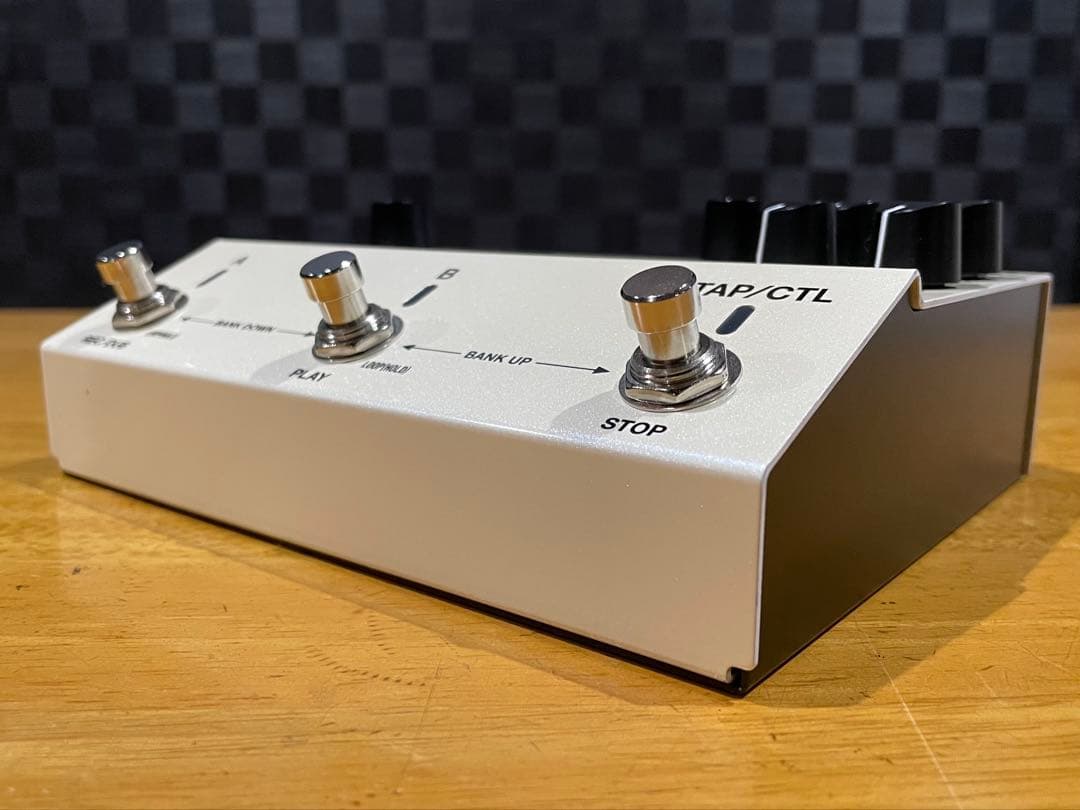 BOSS DIGITAL DELAY DD-500 デジタル ディレイ