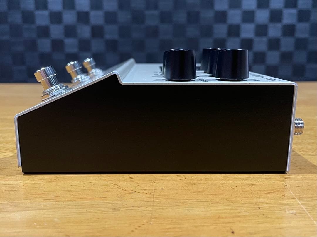 BOSS DIGITAL DELAY DD-500 デジタル ディレイ