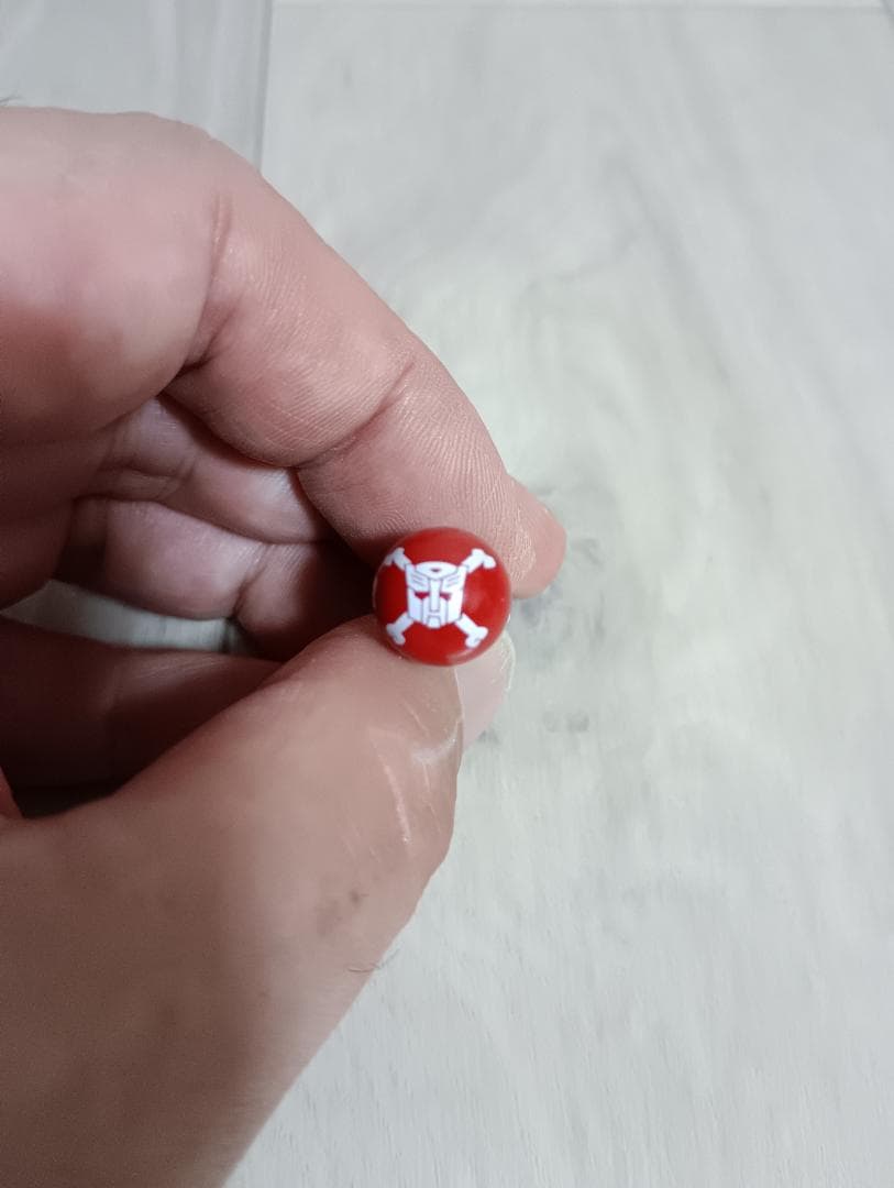 トランスフォーマー　ホットウィール　ｘ　ボーンシェーカー　Bone Shaker
