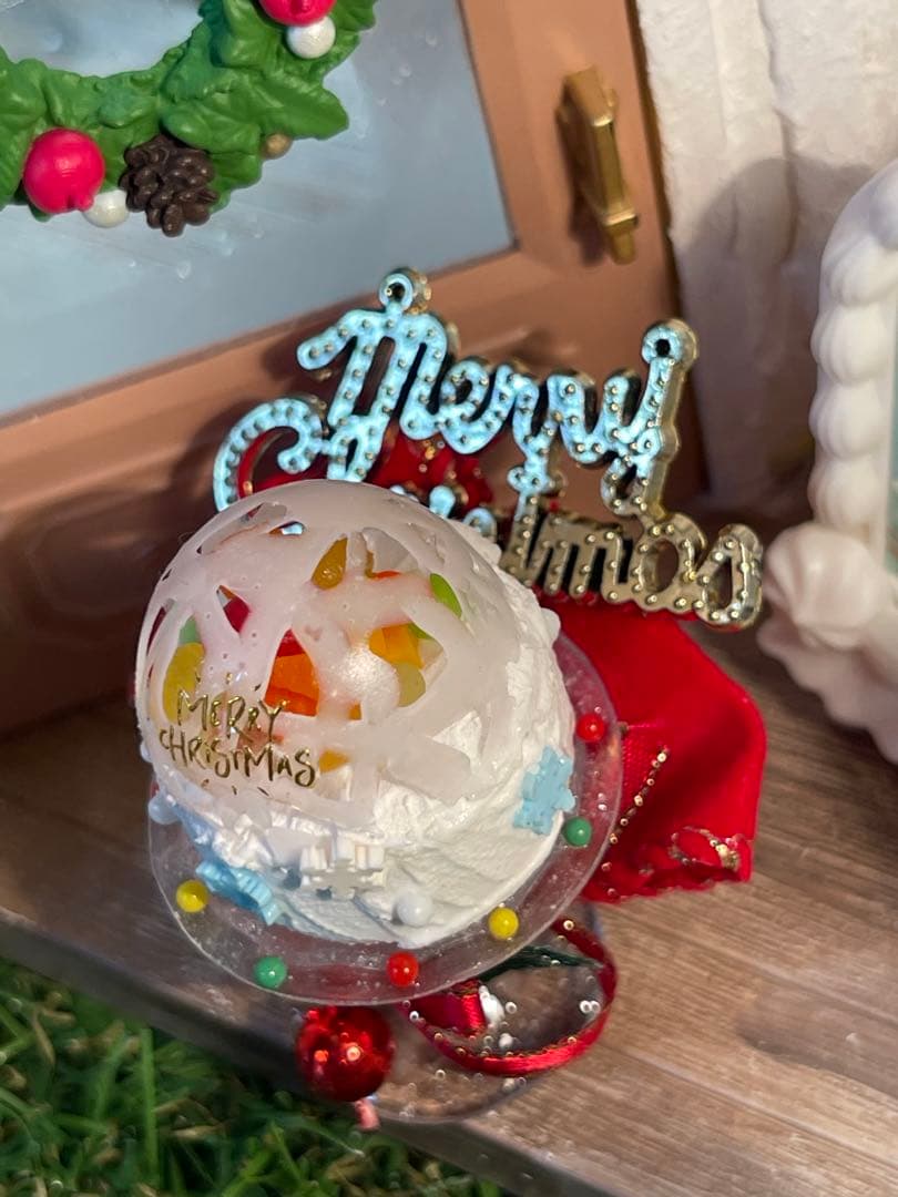 クリスマスケーキフルーツinドームワールドホールケーキ