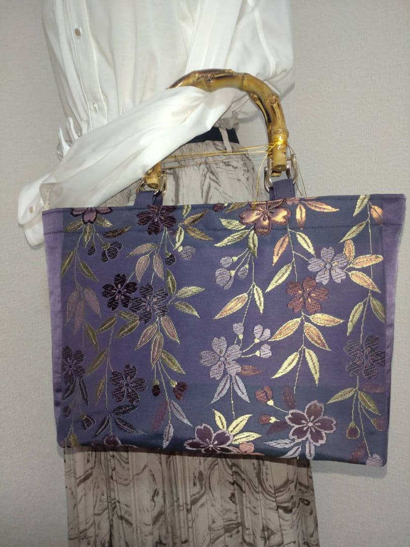 帯リメイクバンブーハンドルトートバッグ***2色の紫地に枝垂れ桜刺繍***