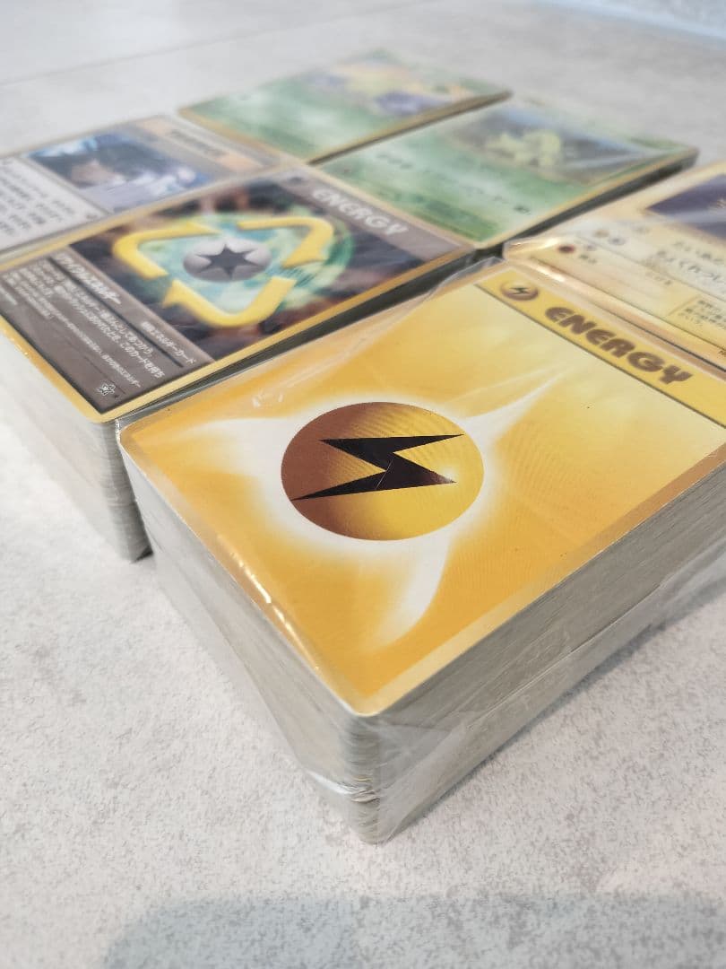 【まとめ売り】ポケモンカード 旧裏面 約600枚 ノーマルのみ 大量セット