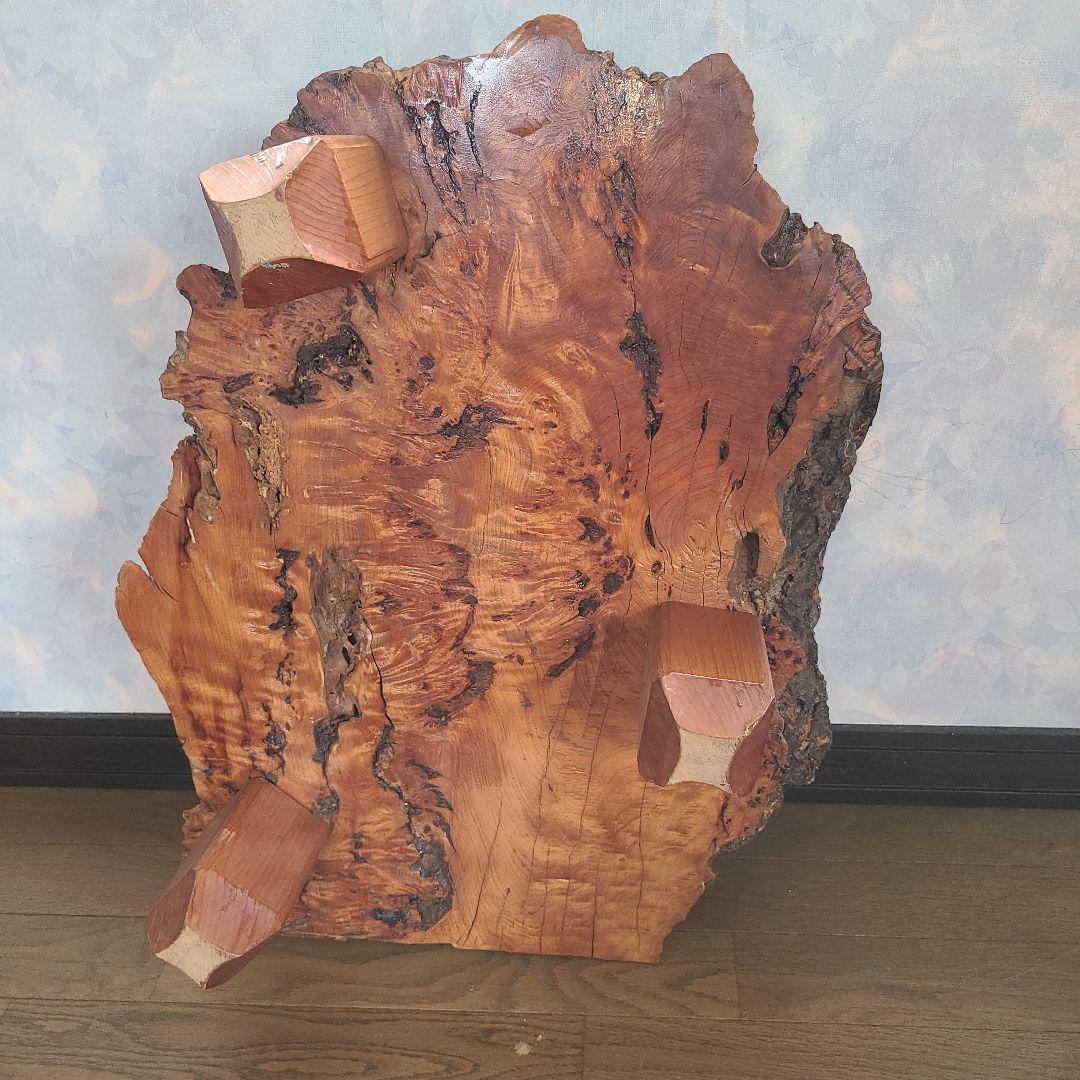 ◆アンティーク◆３本足の「木のテーブル」として出品致します。