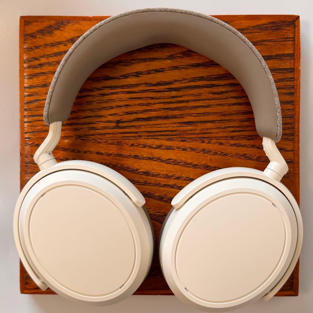 Sennheiser Momentum 4 Wireless 「付属品完備」