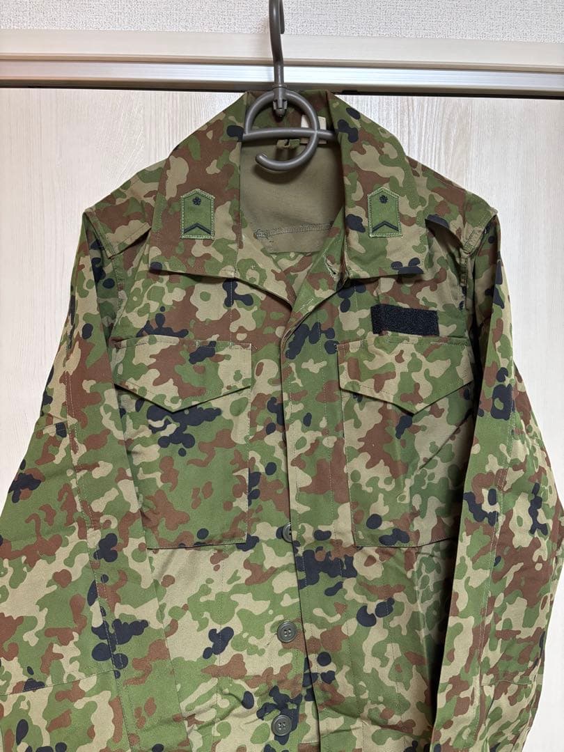 陸上自衛隊　迷彩服　戦闘服