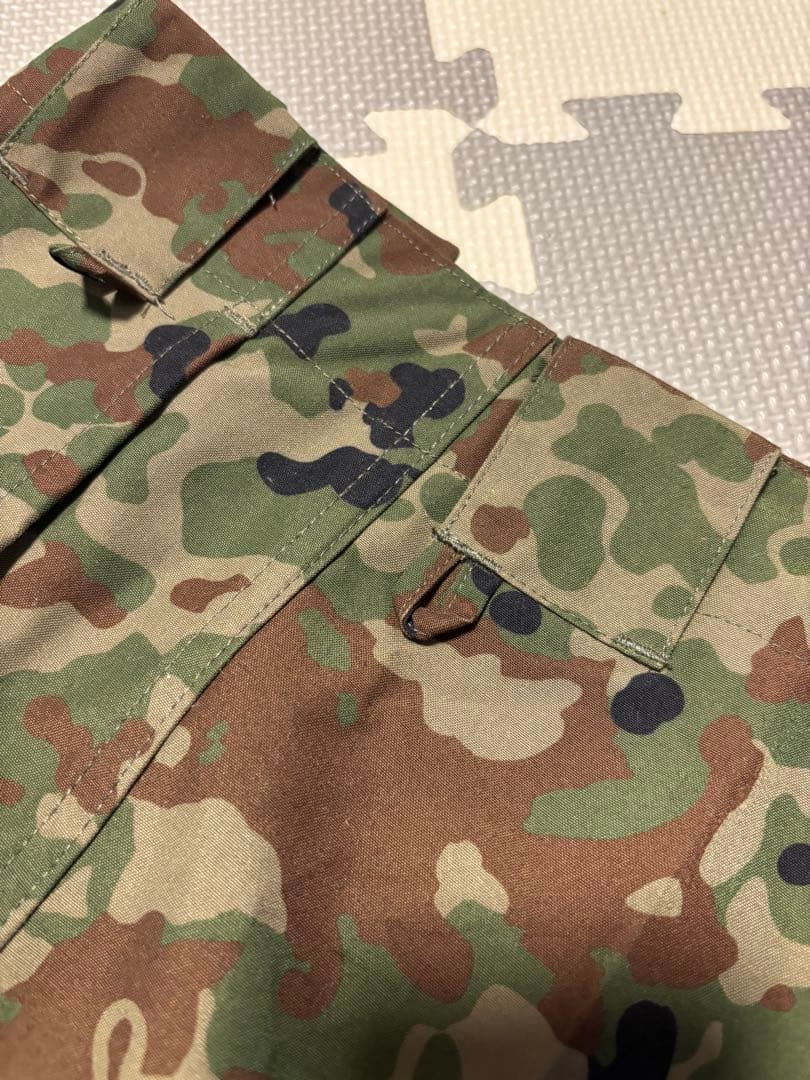 陸上自衛隊　迷彩服　戦闘服