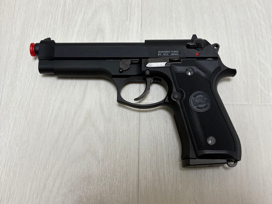 【ほぼ新品】ガスガン KSC U.S.9mm M9 ヘビーウェイト