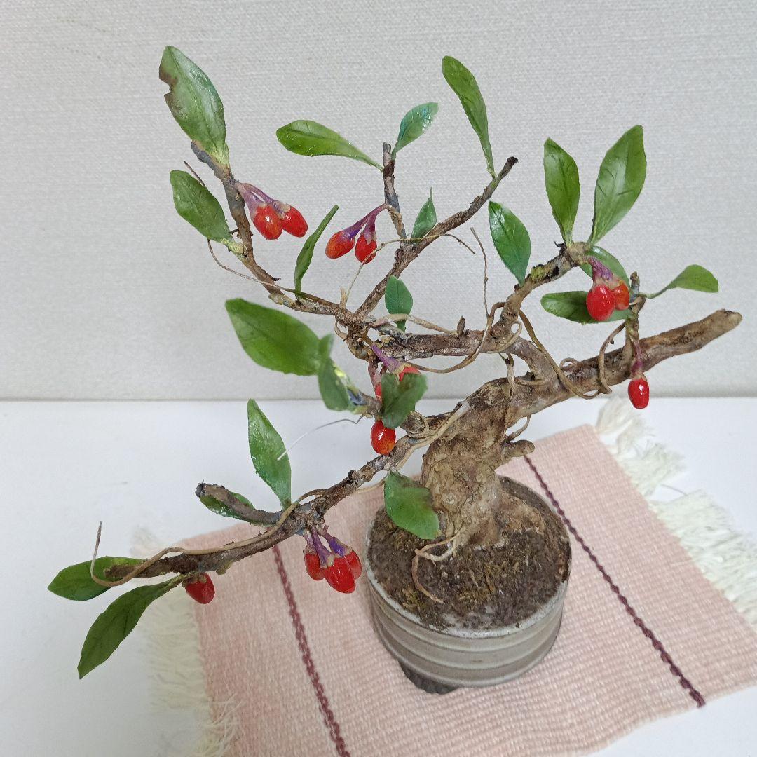 専用　クコの実の盆栽 　　　　　樹脂粘土