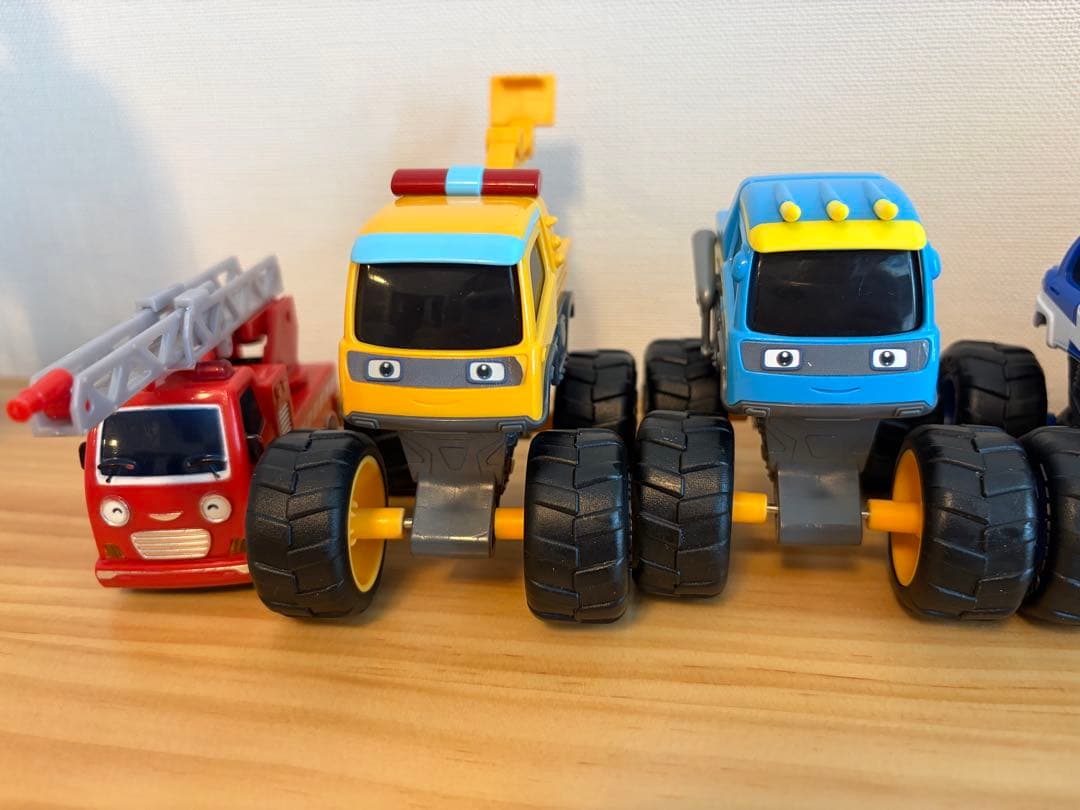 Babybus モンスターカー ベビーバス タヨ 6台セット ベイビーバス