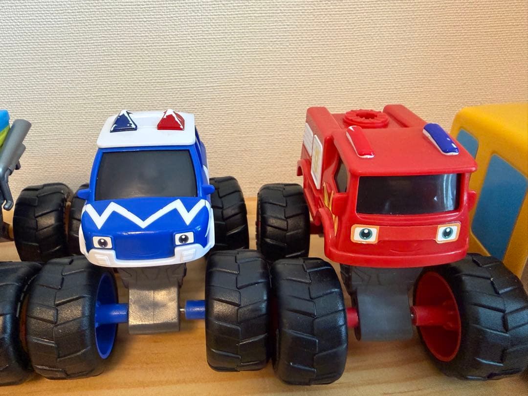 Babybus モンスターカー ベビーバス タヨ 6台セット ベイビーバス