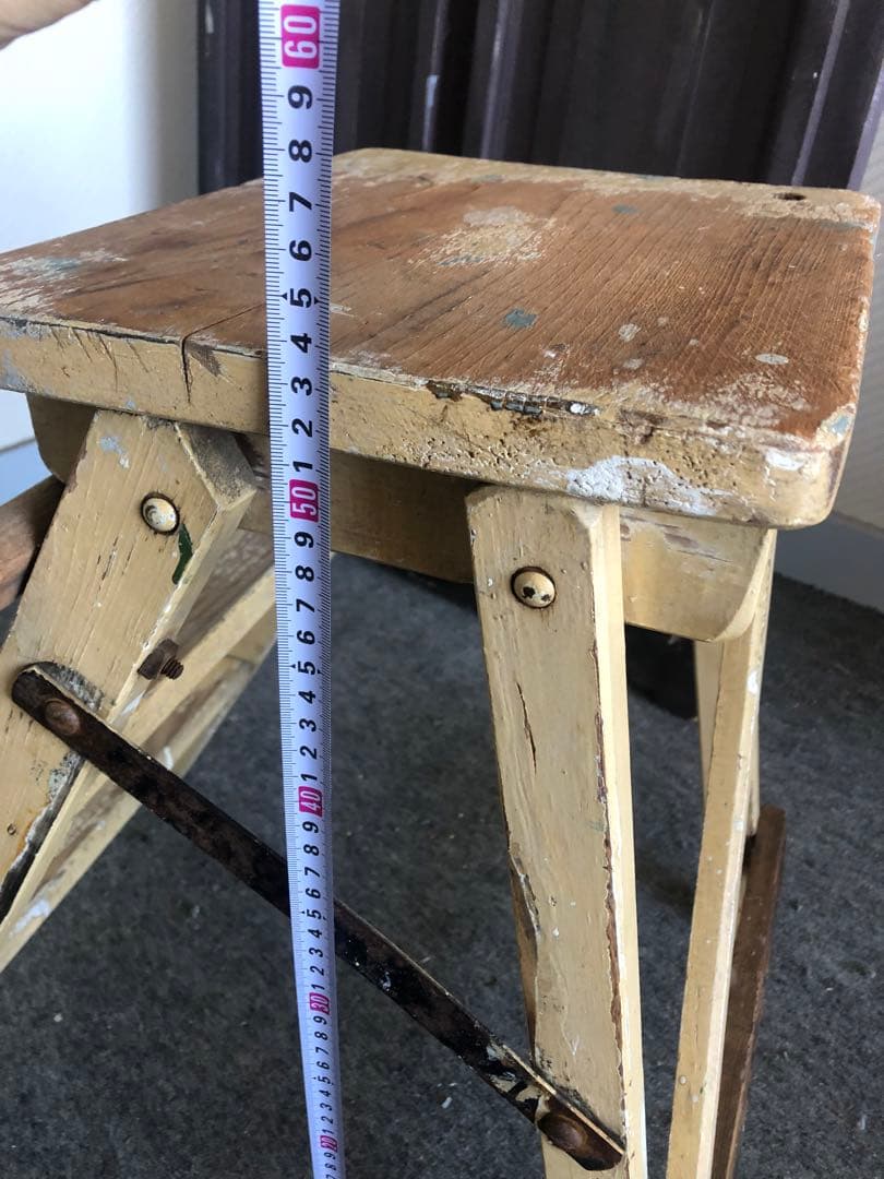 フランス製　シャビーシック　アンティーク調　ラガー　踏み台　飾り棚　ヴィンテージ