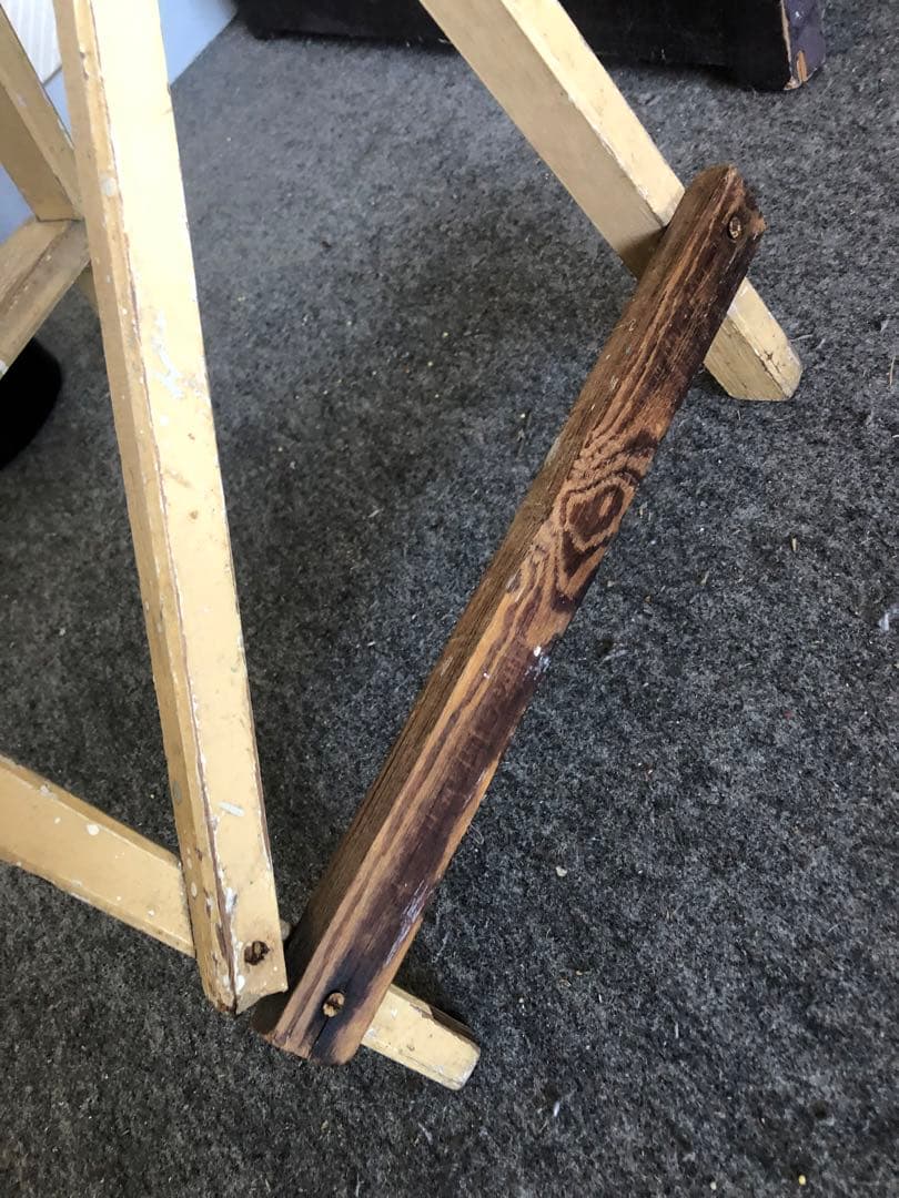 フランス製　シャビーシック　アンティーク調　ラガー　踏み台　飾り棚　ヴィンテージ