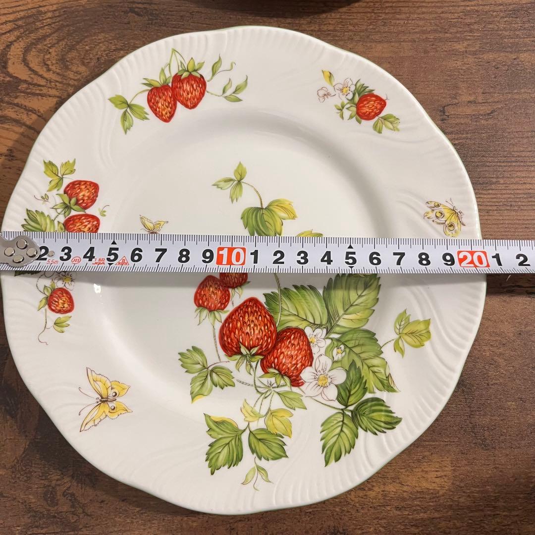 クイーンズバージニアストロベリーシリーズの皿 5枚セット
