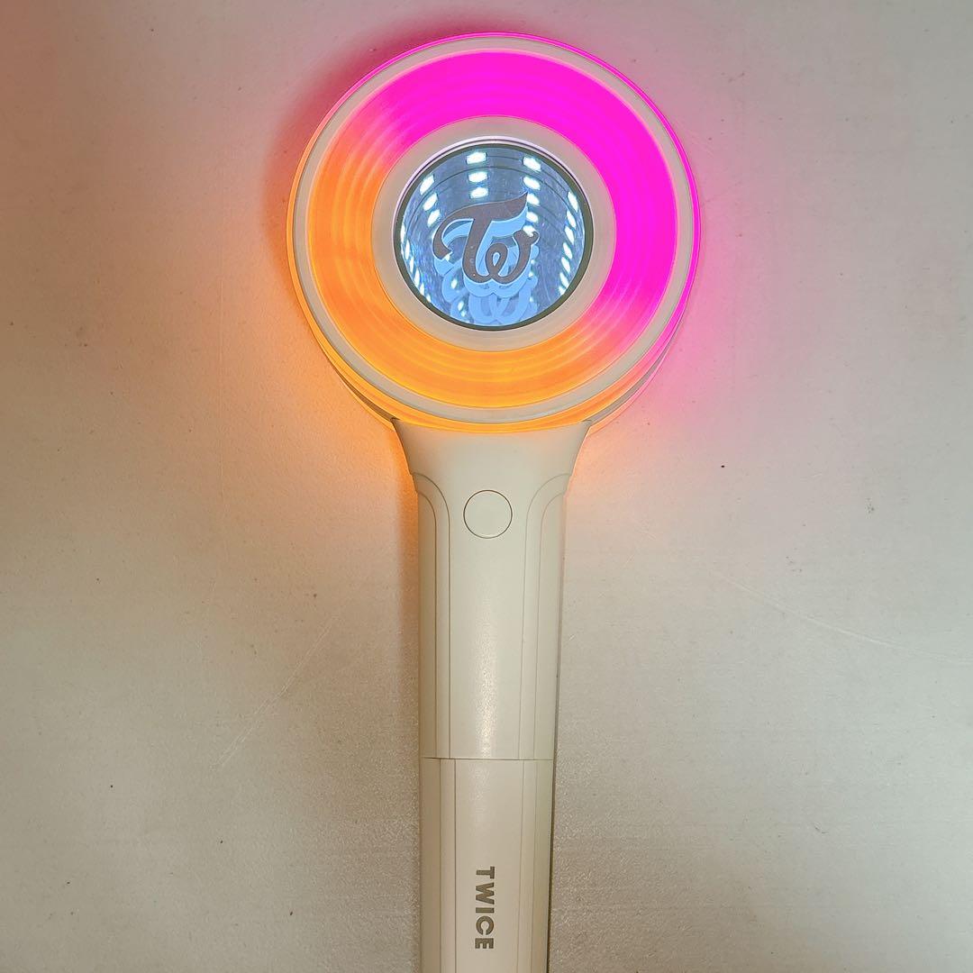 TWICE CANDYBONG ∞ 公式ペンライト 最新【サナのトレカ付き】