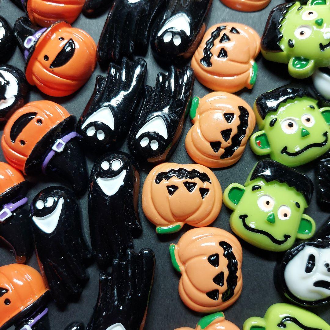 ハロウィンデコパーツ  ❀✿14種類10個ずつ140個