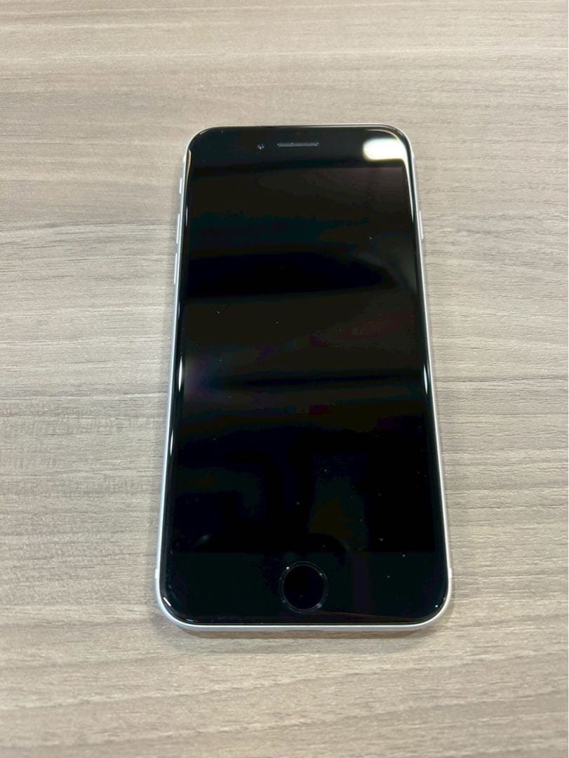 【備品！】iPhone SE 第2世代 (SE2) 本体 SIMフリー 64GB