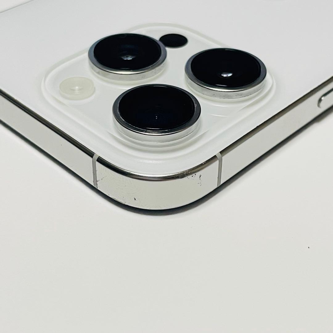 iPhone 16 Pro 128GB SIMフリー ホワイトチタニウム