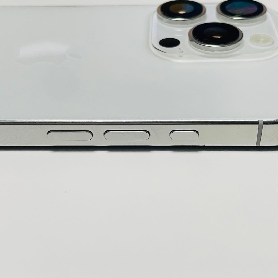 iPhone 16 Pro 128GB SIMフリー ホワイトチタニウム