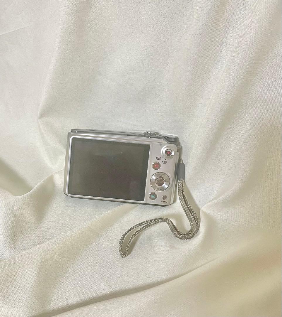 CASIO EXILIM ZR1000 シルバー ポーチ付き　動作確認済み