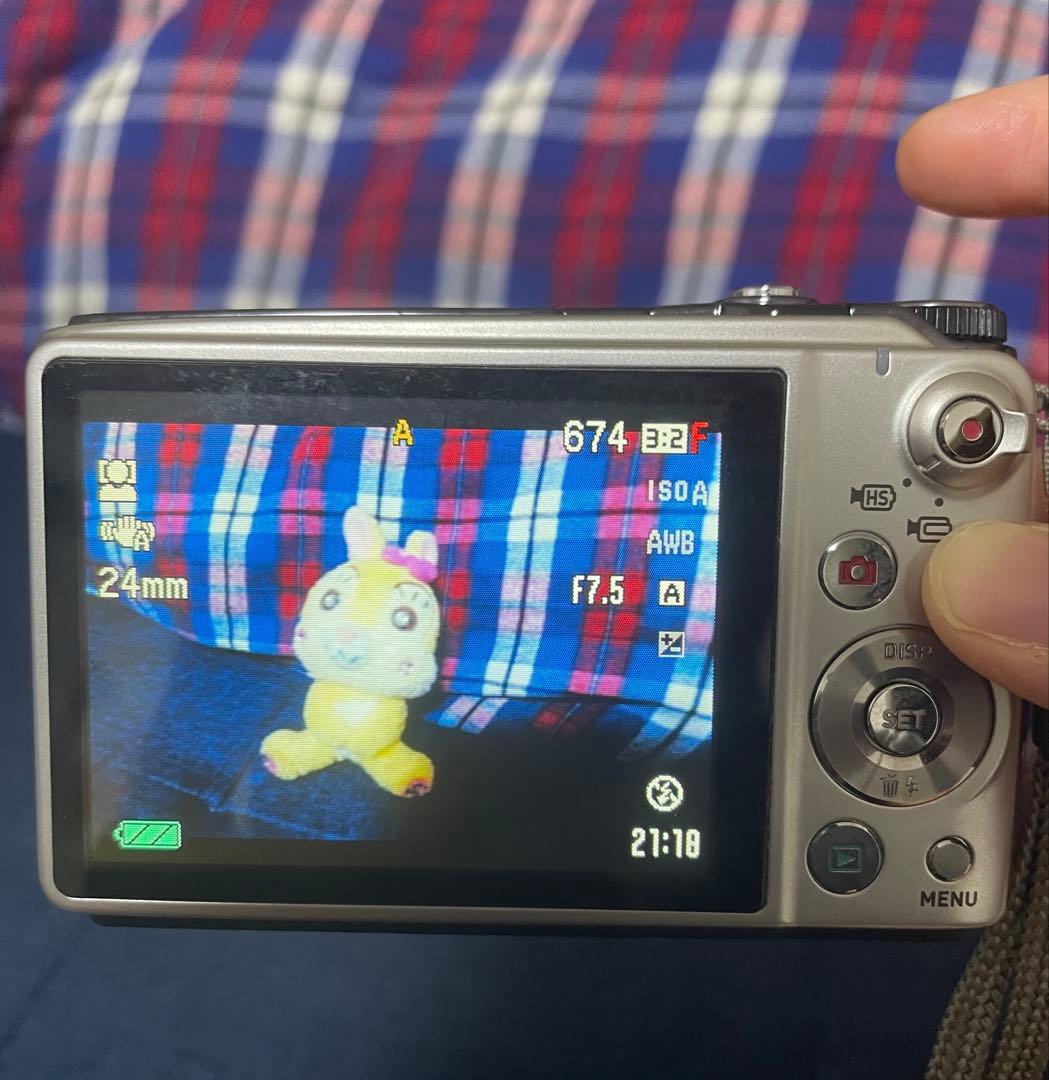 CASIO EXILIM ZR1000 シルバー ポーチ付き　動作確認済み