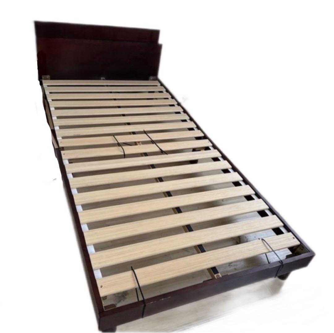 【名古屋市引取限定】スマホスタンド付きシングルベッドフレーム（ブラウン）